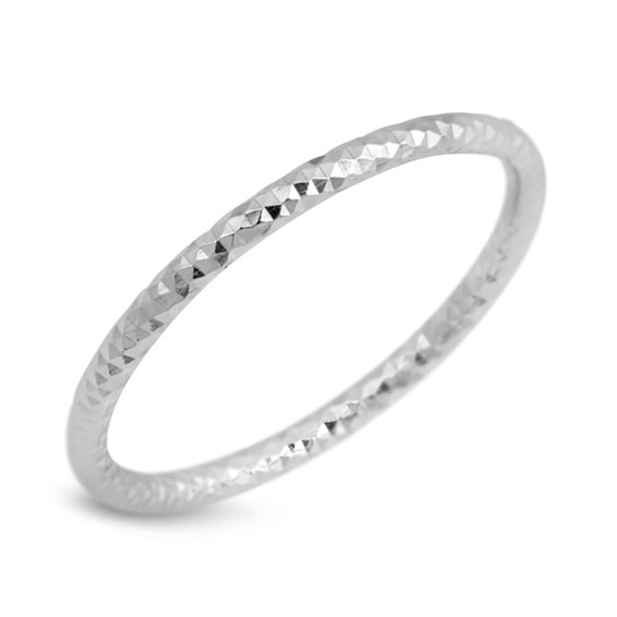 Silver Ring - Thin Diamond Cut