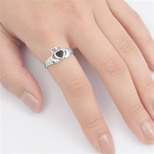 Silver Stone Ring - Claddagh
