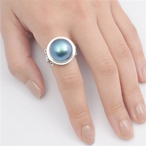 Silver Bali Ring W/ Pearl